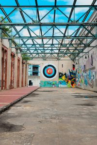 graffiti on wall during daytime